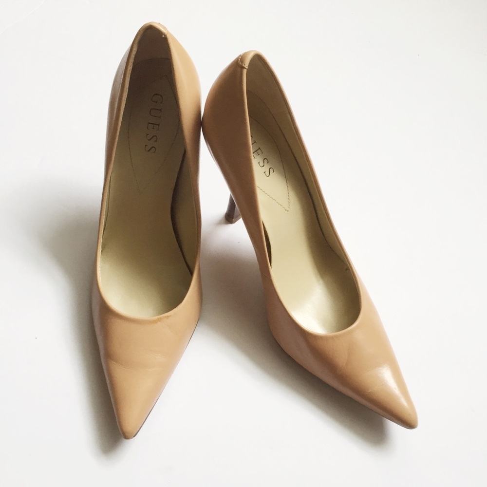 Guess nude heels pointy toe 8 1/2